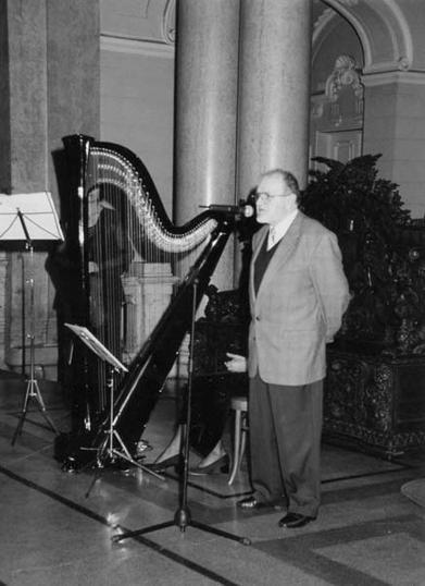Željko Barbalić otvara neku od izložaba u Pomorskom i povijesnome muzeju hrvatskog primorja u Rijeci (2002. god.?)